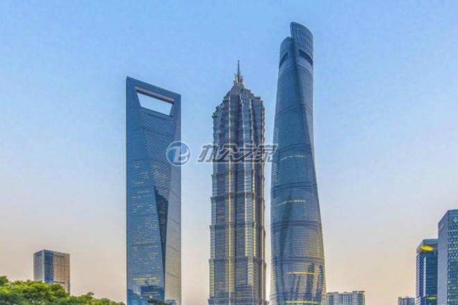 22"上海市黄浦区滨江甲级写字楼用地成交135亿元"