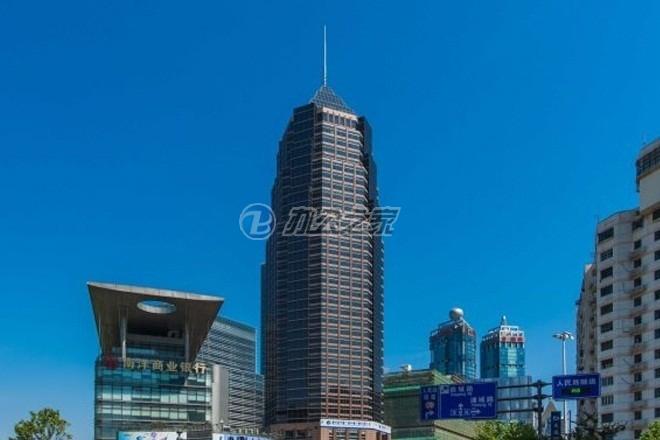 22"对危及公共安全的自建商品房进行快速检查和快速整改"
