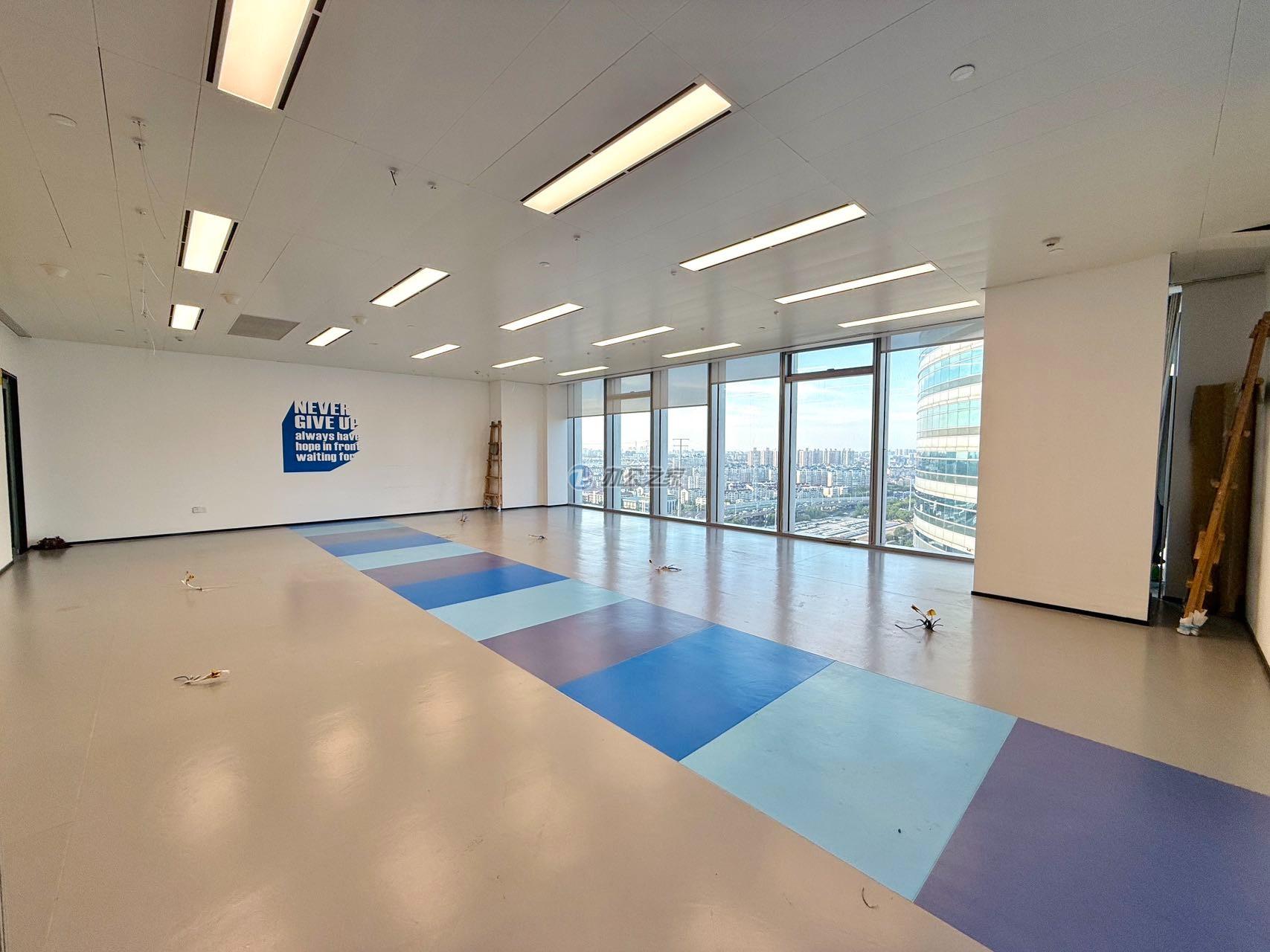 上海国际财富中心